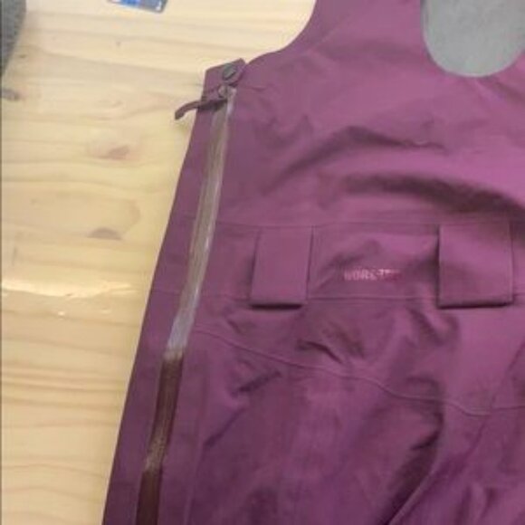 Arc’teryx sentinel full bib pants. - Picture 2 of 7